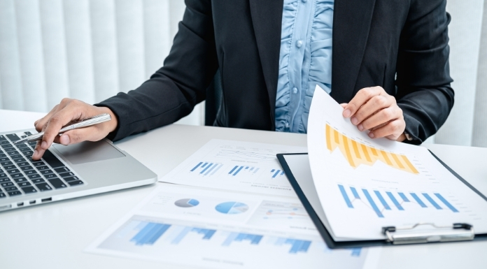 Revenue-Cycle-Analytics-services.webp